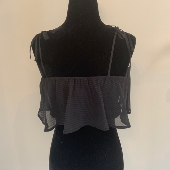 Black Cropped Top - Picture 2 of 2